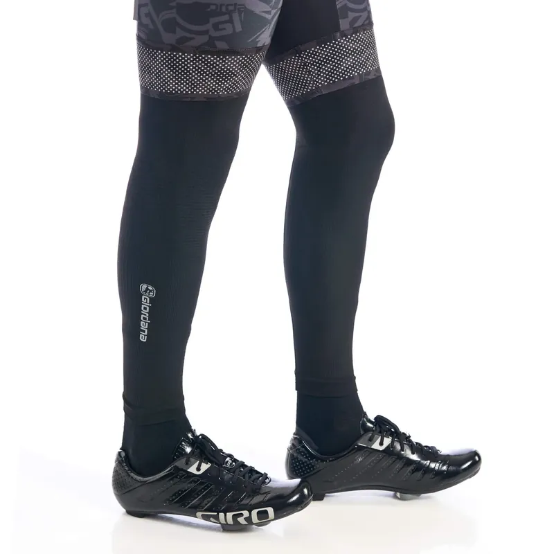 Giordana Light Weight Knitted Warmers (Černá) - Návleky na nohy Endorphin Republic Víkendová Akce
