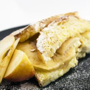 Adventure Menu Žemlovka s jablky a skořicí Akce