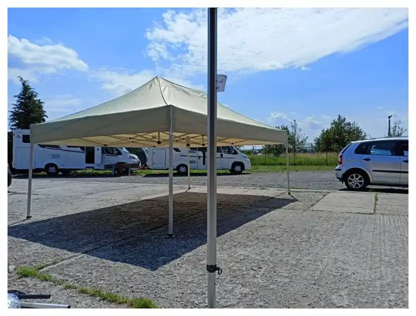 Cenově Výhodný PŮJČOVNA - Nůžkový stan (přístřešek) 3 x 4,5 metru, ocelová konstrukce