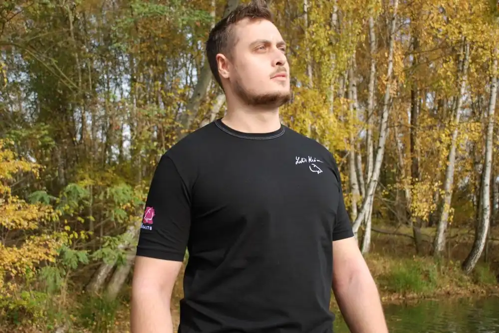 Vrácení Zdarma LK BAITS Triko I-Design T-Shirt (100% Cotton)