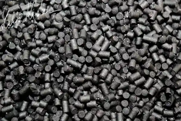 LK Baits Salt Black Hallibut Pellets 1kg, 4mm Jen Po Omezenou Doba