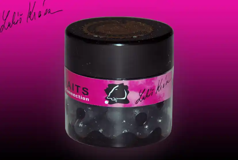 Kup Teď LK BAITS MINI Boilies DIPPED 12mm 150ml BLACK PROTEIN
