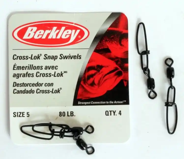 Cenový Hit BERKLEY Obratlík s karabinou McMahon Cross 12 13,6kg (5ks)