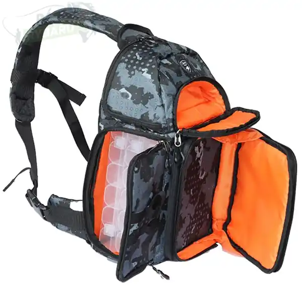 GIANTS FISHING - Vláčecí batoh Spinning Sling Bag Akční Nabídka