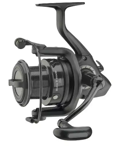 Nejprodávanější Daiwa Black Widow 25A