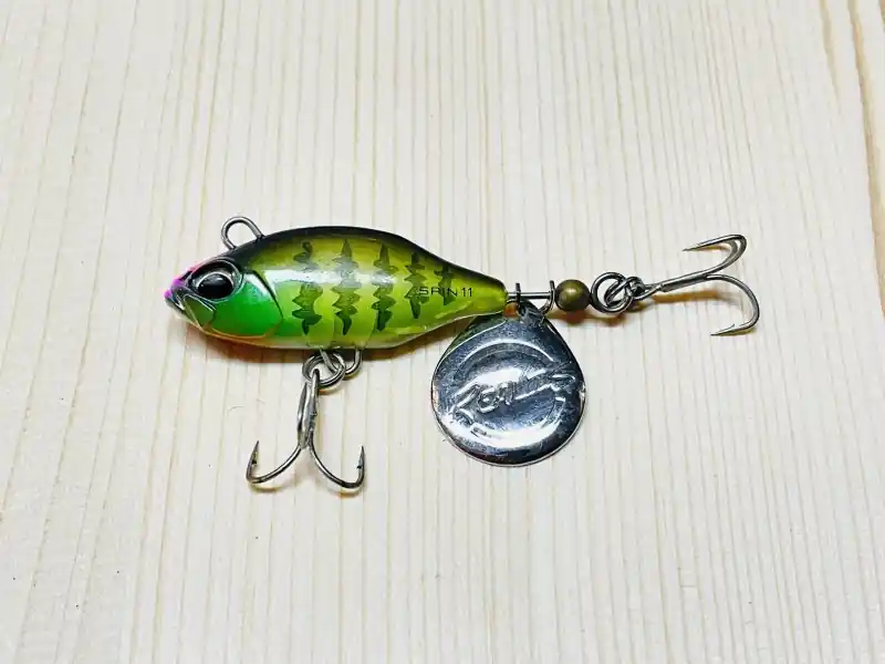 Cenově Výhodný DUO Realis Spin 35mm 11g Sight Chart Gill