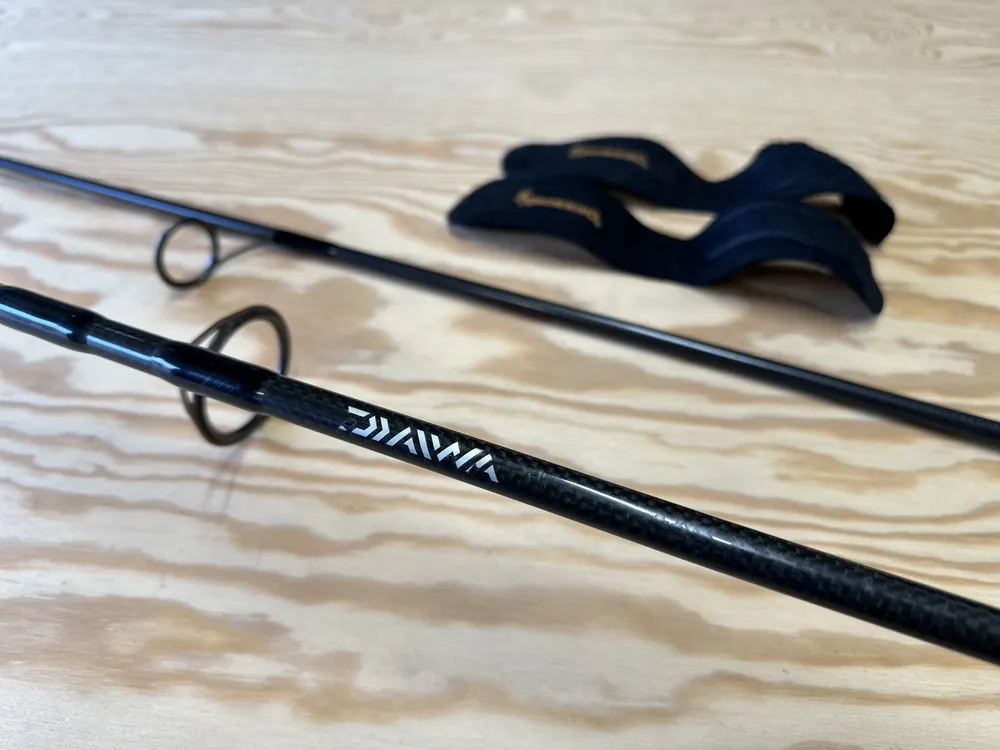 Kaprový Prut Daiwa Theory G50 Carp 3,66m 3lb Sezónní Sleva
