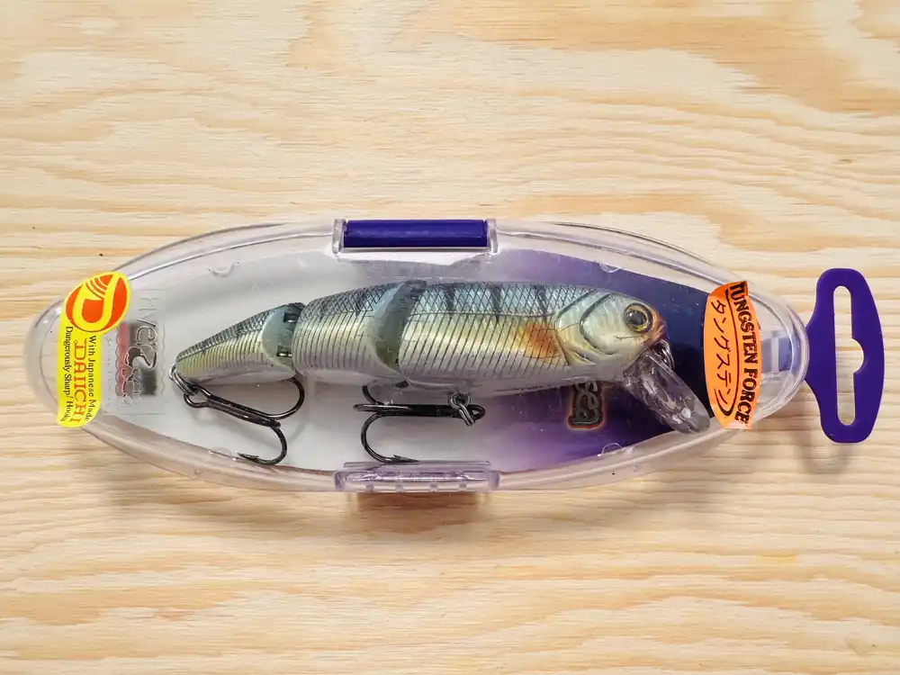 WOBLER RIVER2SEA V-JOINT MINNOW 11OSU / 11 cm / 32 g Poslední Šance