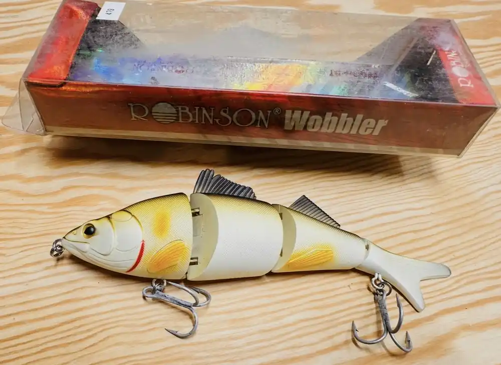 WOBLER ROBINSON JOINTED ZANDER / 20 cm / 91 g Oblíbený