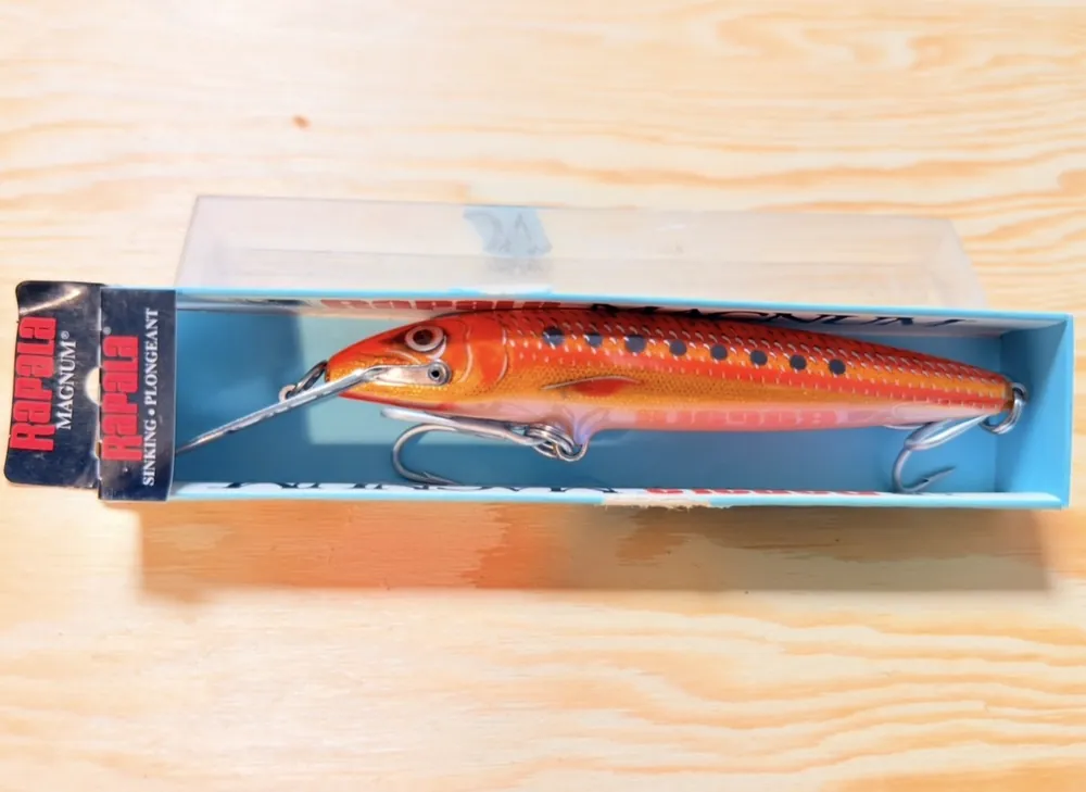 Značkový Wobler RAPALA Magnum Sinking 14 BSRD - 14cm / 36g
