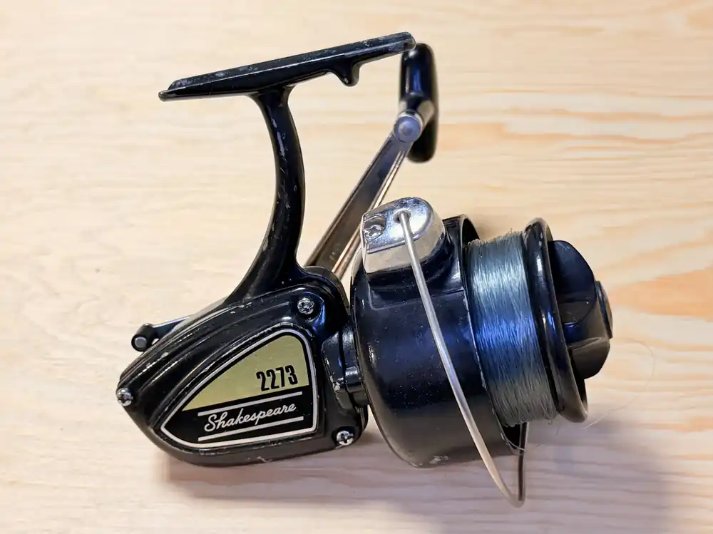 RETRO NAVIJÁK SHAKESPEARE BALL BEARING 2273 Odeslání Ihned