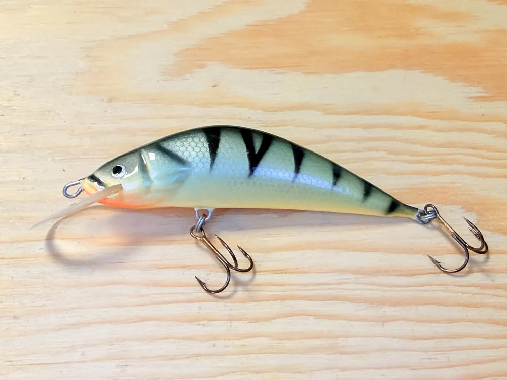 Wobler LOVEC RAPY Perch Long 02 / 9cm / 13g Oblíbený