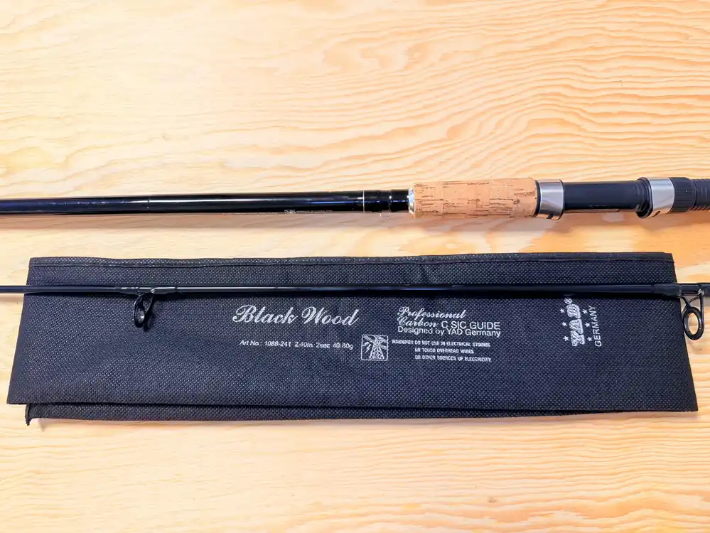 PŘÍVLAČOVÝ PRUT YAD BLACK WOOD / 2,40 m / 40-80g Akční Nabídka